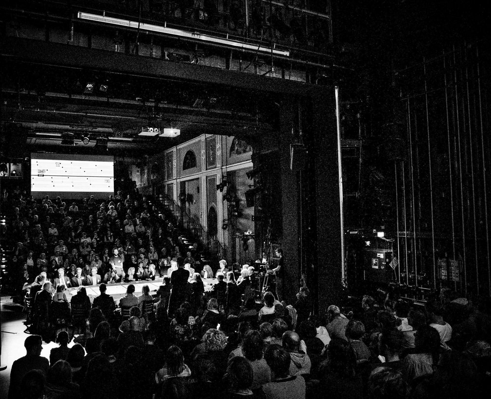   Theaterstück   Premiere:&nbsp;28. September 2018 Deutsches Theater Berlin   mehr erfahren  